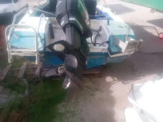 Barca Glastron Laraya 5m