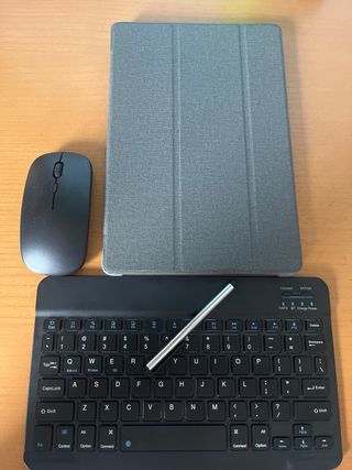 Tablet Android con teclado y ratón 64GB
