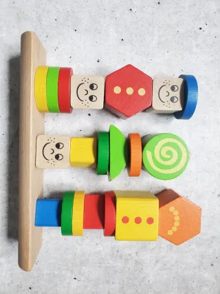 Juego de encajar madera educativo