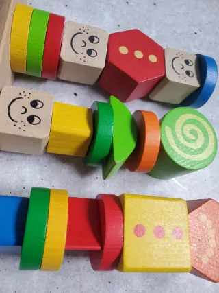 Juego de encajar madera educativo