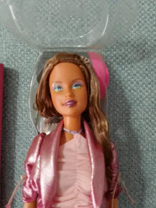 Muñeca Barbie Fashion Fever Año 2004