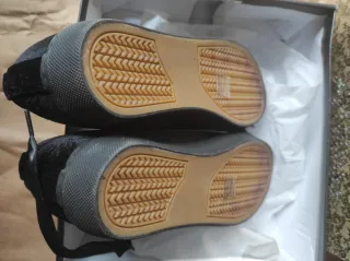 Sneakers donna con zeppa interna nere