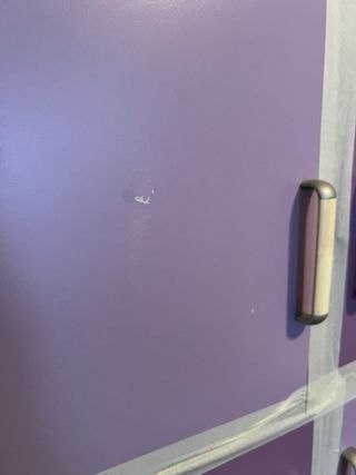 Armario juvenil morado y rosa