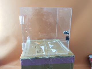 Caja de Donaciones TUKA-i-AKUT 30x30x30 cm