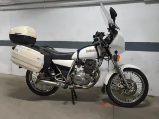 Yamaha SR 250 Carenada