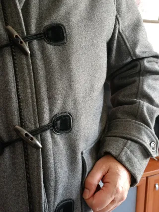 Abrigo gris hombre