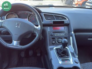 Peugeot 3008 1.6 HDi 115CV Style