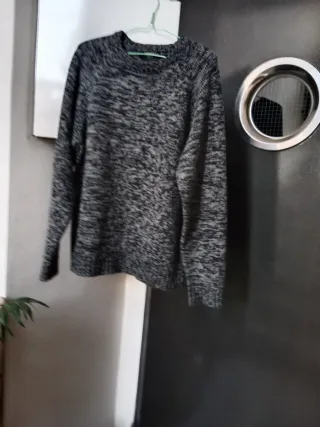 Jersey Inside gris y negro talla 42