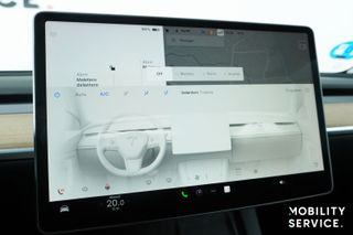 Tesla Model Y Tracción Trasera RWD