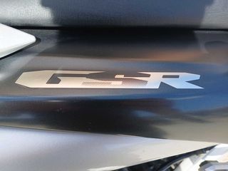 Suzuki GSR 600 Naked