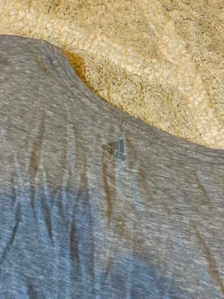 Camiseta Adidas Gris Deportiva Mujer