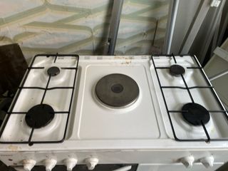 Estufa de gas y eléctrica Corbero