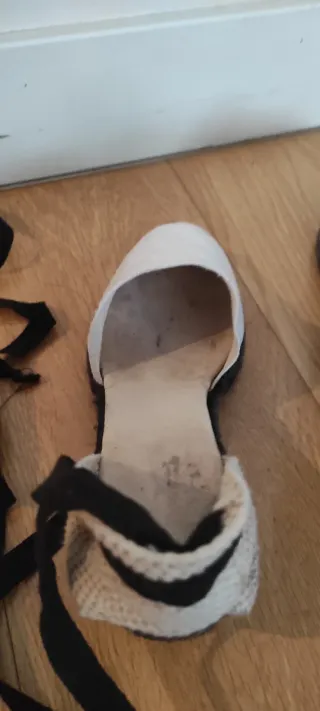 Alpargatas cuña T.39