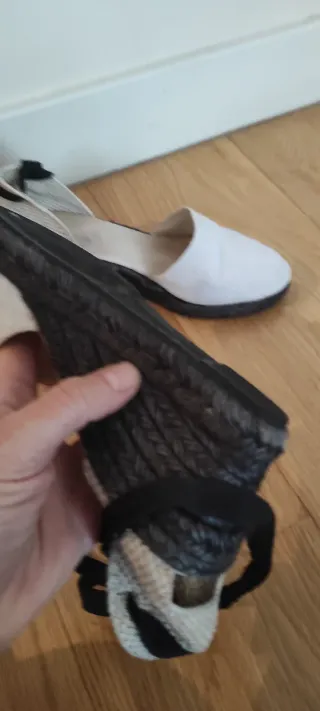 Alpargatas cuña T.39