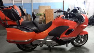 Moto BMW Turismo Naranja