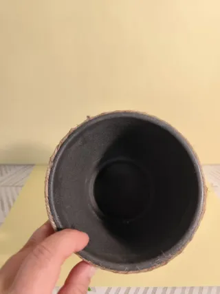 Vasetto per orchidee in terracotta rivestito a man