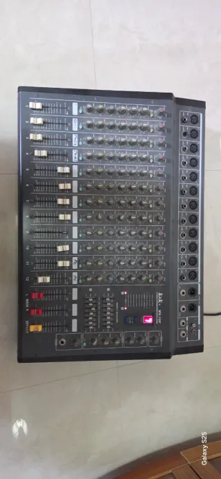 Mixer K&K 12 canali professionale