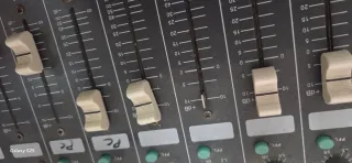 Mixer K&K 12 canali professionale