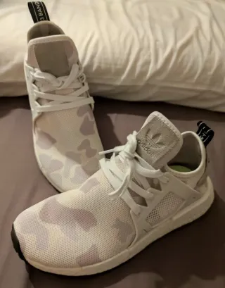 Adidas NMD Gris y Blanco