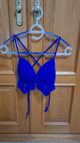 Top crochet hecho a mano
