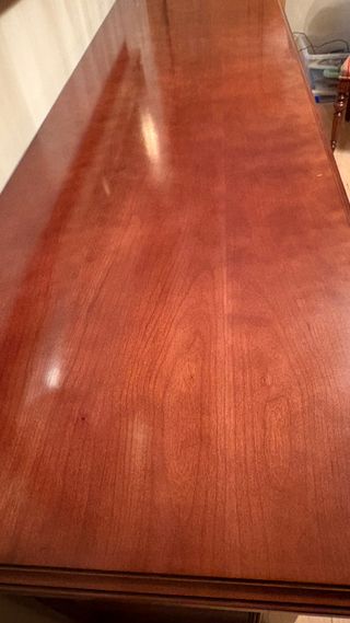 Aparador de madera maciza