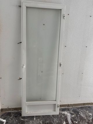 Cierre aluminio blanco con cristal