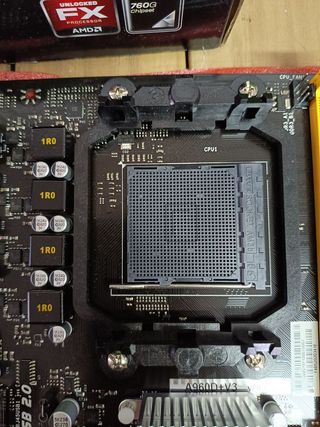 Biostar MB A960D+ V3 (760G, AM3, mATX, DDR3, VGA, AMD).