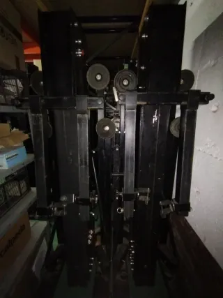 Torres de carga frontal GUIL ulk650