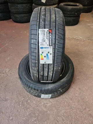 Neumáticos Yokohama 235/55R17 103W