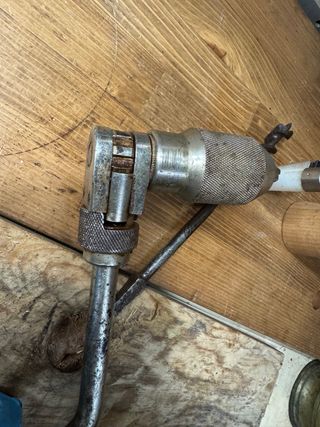 Berbiquí antiguo de carpintero