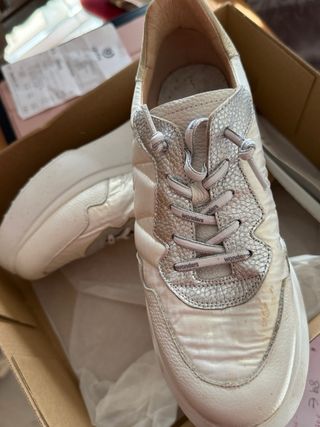 Zapatos Wonders nuevos