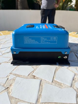 Victron MPPT 150|60-Tr Charge Controller