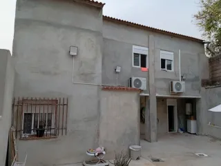 Casa  (( tejado nuevo))