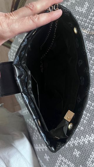 Borsa donna nera con cuori e charm Con catenella