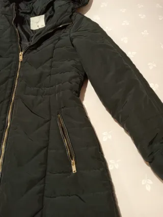 Plumífero TS con capucha negro