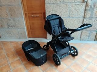 Carrito Jane Muum Negro.  Precio negociable.