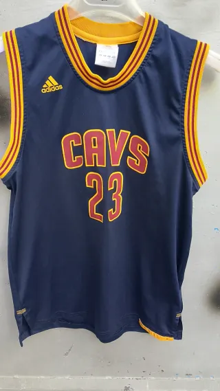 Canotta basket NBA James 23 tg 13/14 anni