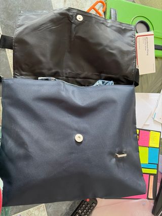 Bolso Calvin Klein Negro y Azul tamaño din A 4