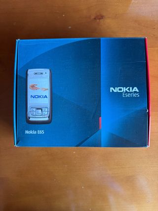 Nokia E65 Plata