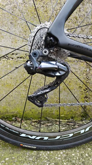 Bicicleta Pinarello Prince Carbono