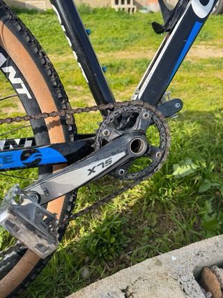 Bicicleta Giant Mono Plato