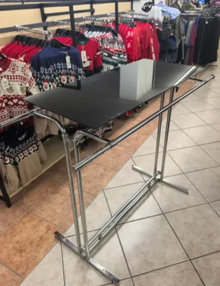 Perchero de cristal y metal