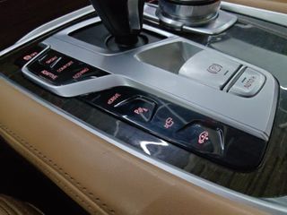 BMW Serie 7 740e iPerformance !