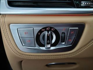 BMW Serie 7 740e iPerformance !