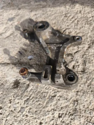 Portapinza de Freno Trasero Honda Africa Twin XRV6