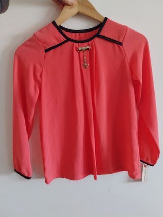 Blusa salmão com pendente coração 12 anos