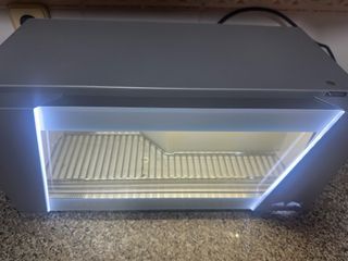 Nevera expositora Redbull