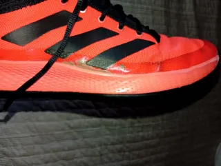 Zapatillas Adidas Talla 8 naranjas y Negras