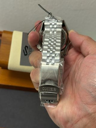 Seiko SSK033 Batman GMT Plata