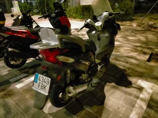 Kinkon Gran Din 125cc Maxiscooter Azul